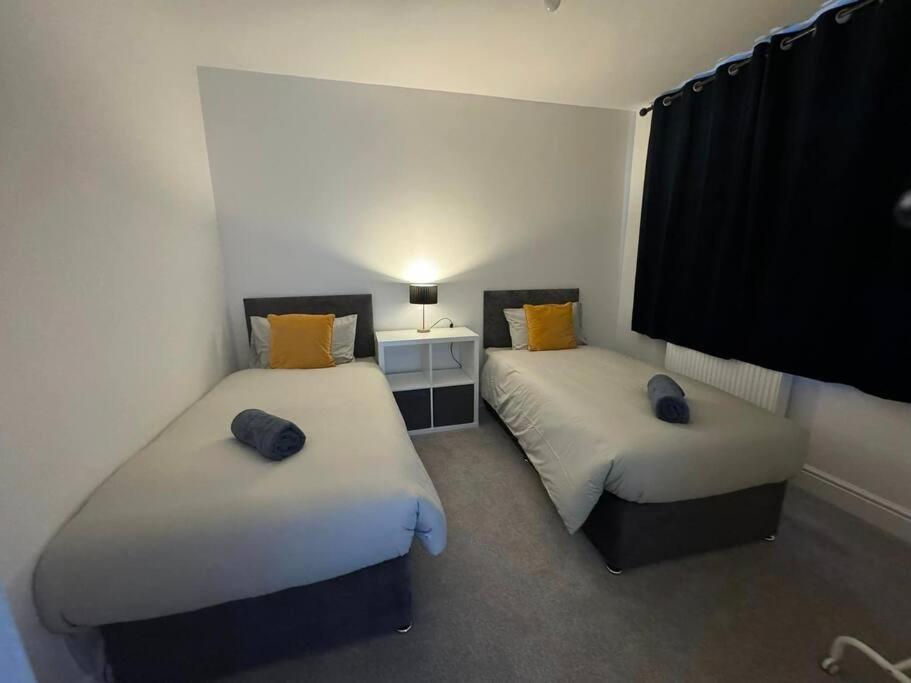 Modern 5 Bed Near Excel -Big Ben Villa Londen Buitenkant foto